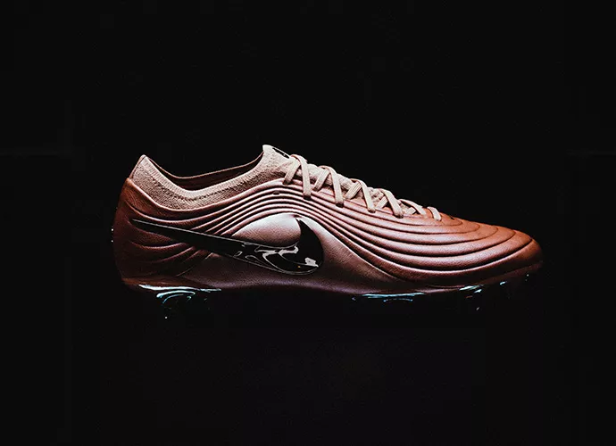 Kopačka Nike Tiempo Master