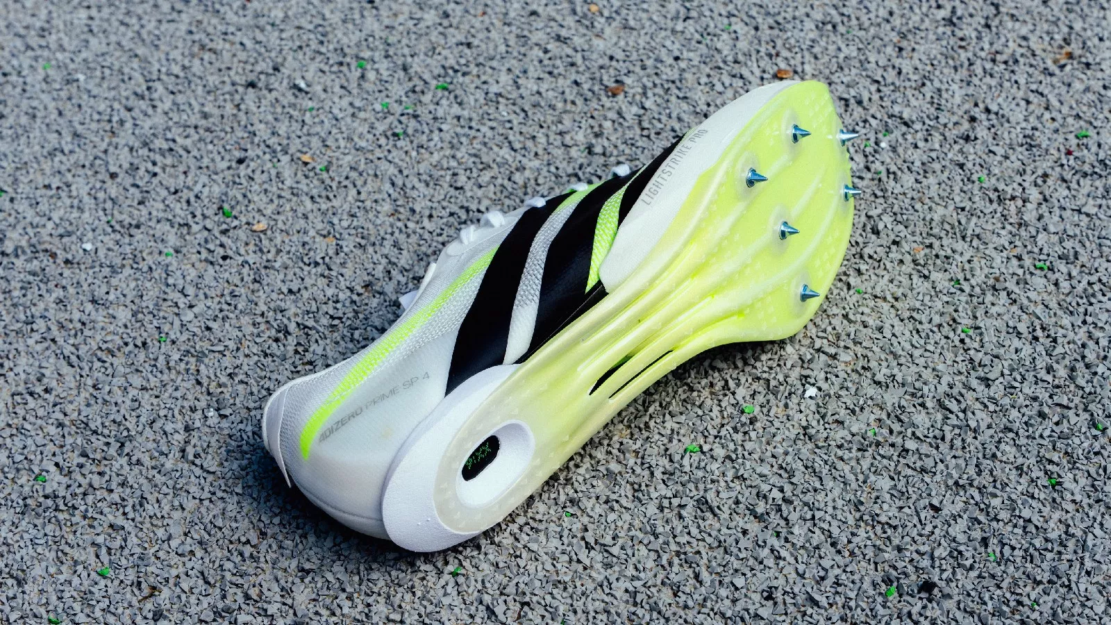 アリセロ Shoes adidas Originals ZX 1000 C - Top4Running.com