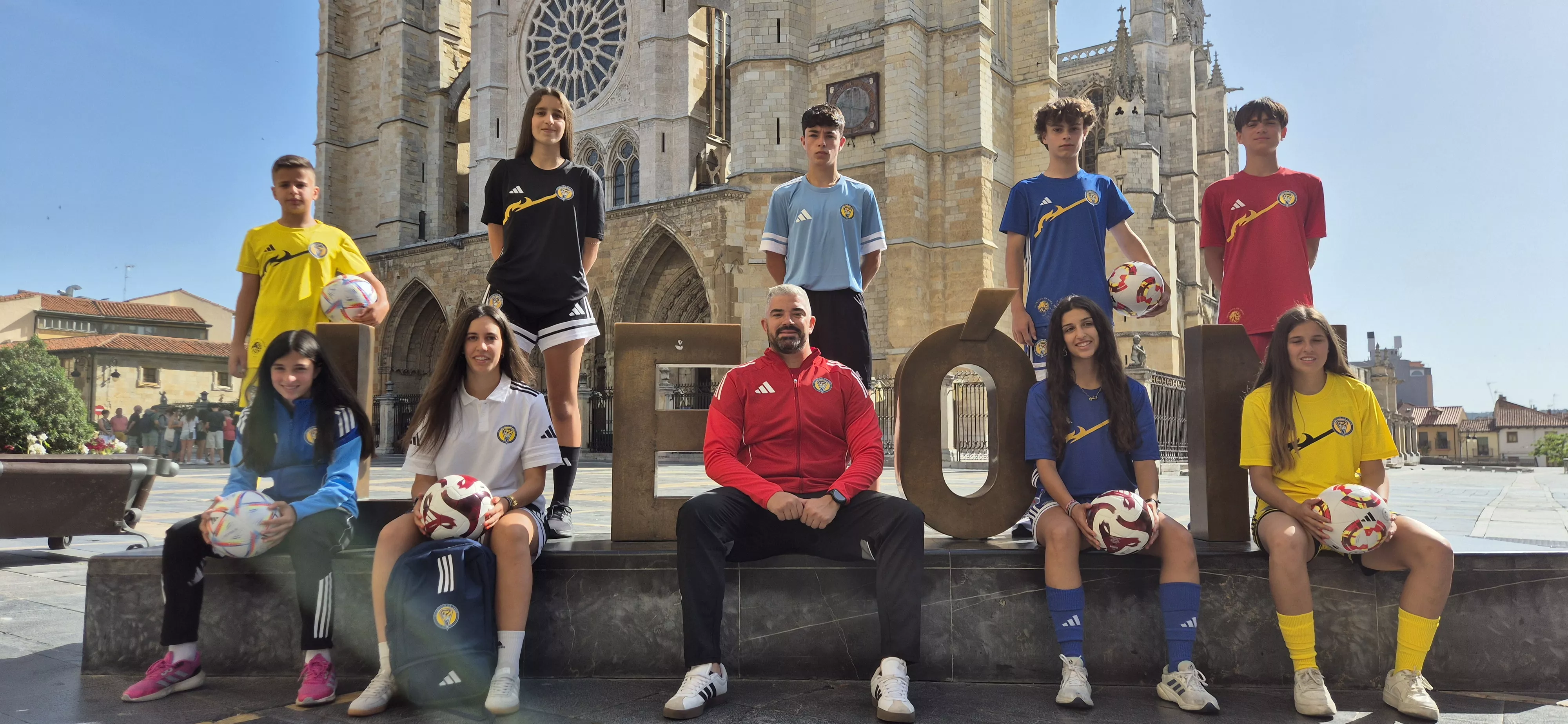 CD Olímpico x 11teamsports