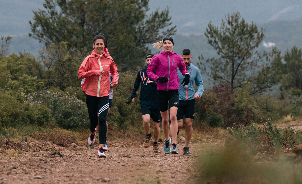 Trailový běh: Tipy, jak začít a jak se vybavit