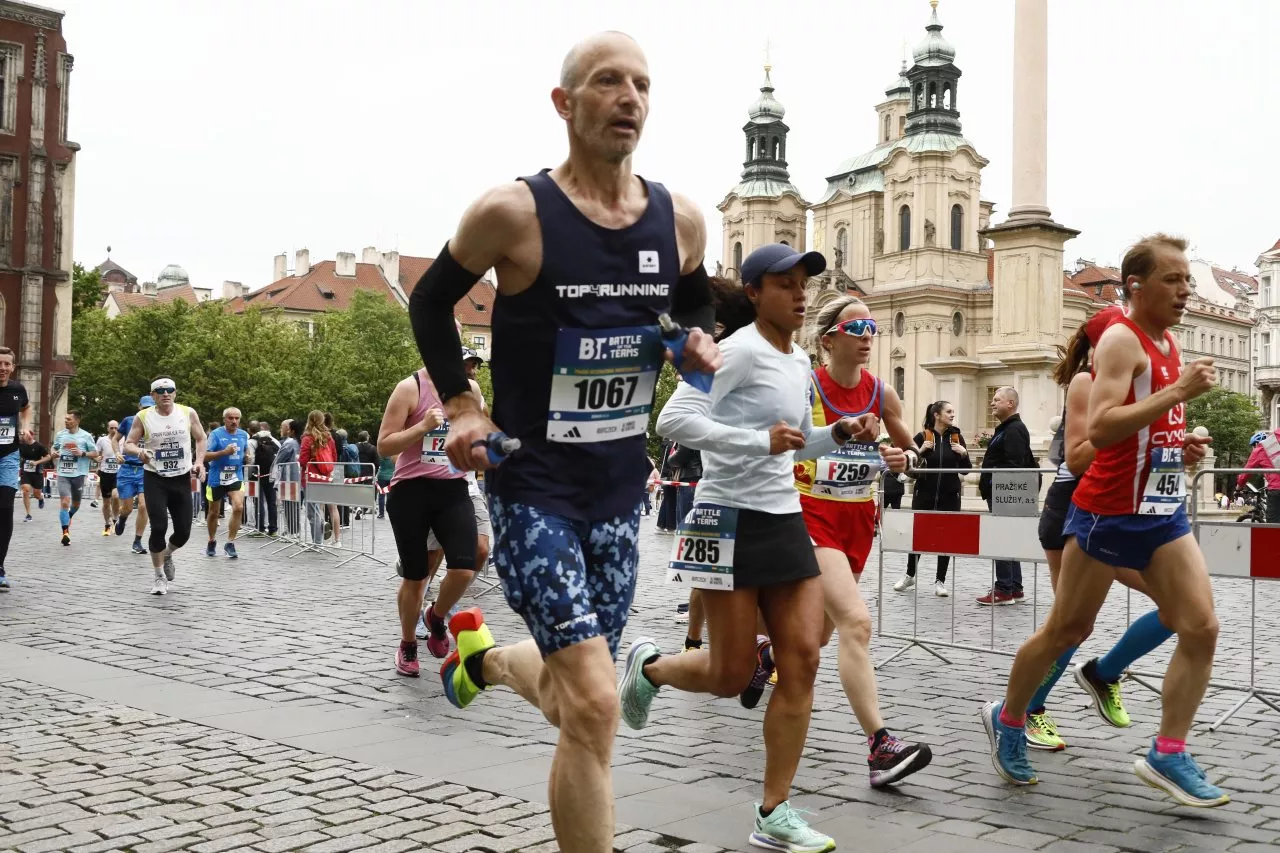 Saysky oprema za tekaške tekme