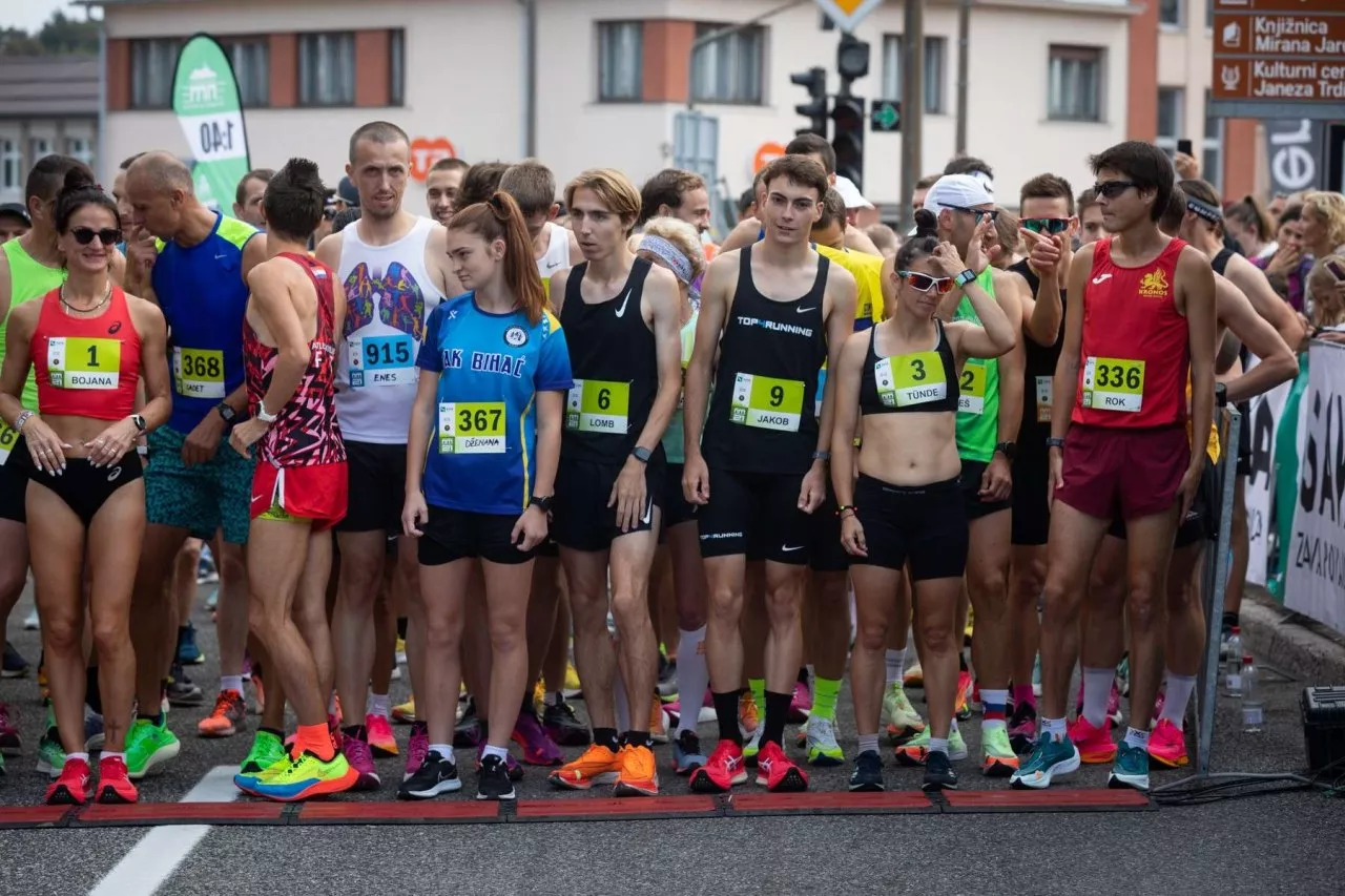 NM21 - 6. tekaški praznik ob Krki