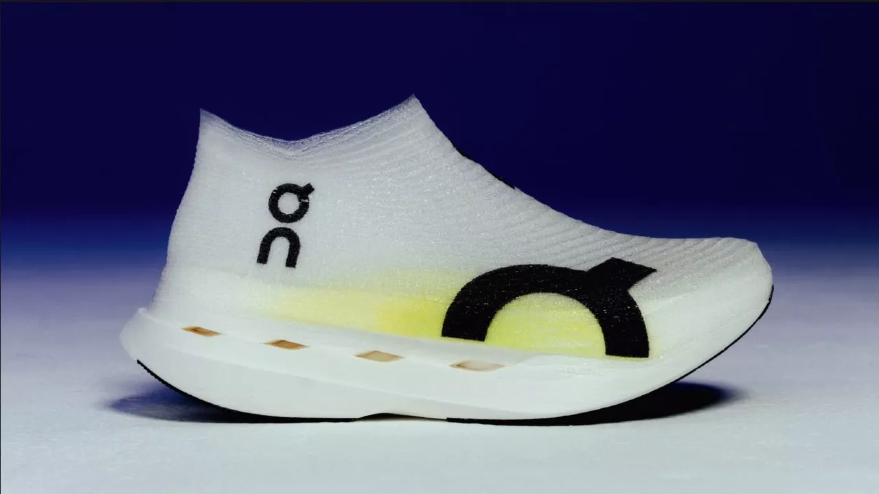 Review On Running Cloudboom Strike Lightspray: Innovación de precisión para romper tus límites