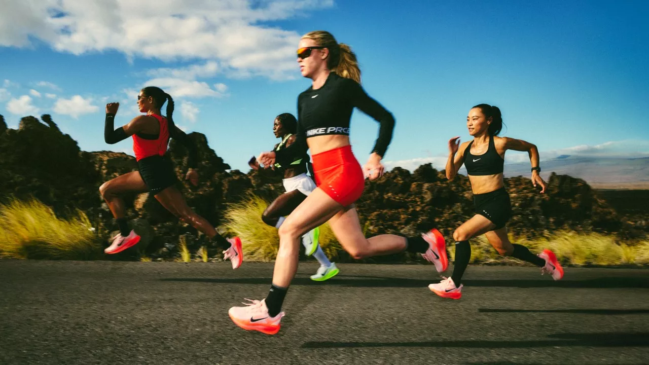 Nike Vomero 17 vs. 18: Srovnání objemovky, ve které tě asfalt přestane bolet