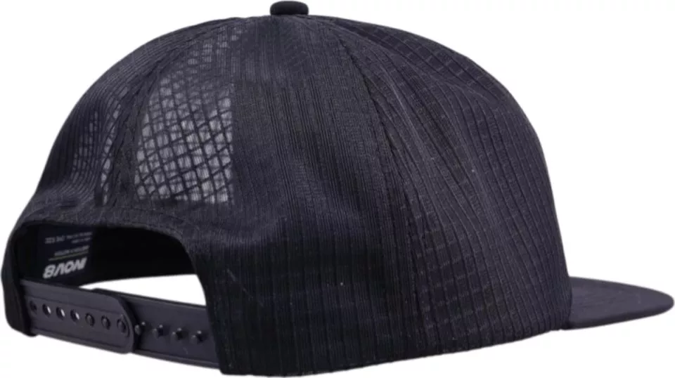 Kapa s šiltom INOV-8 TRUCKER