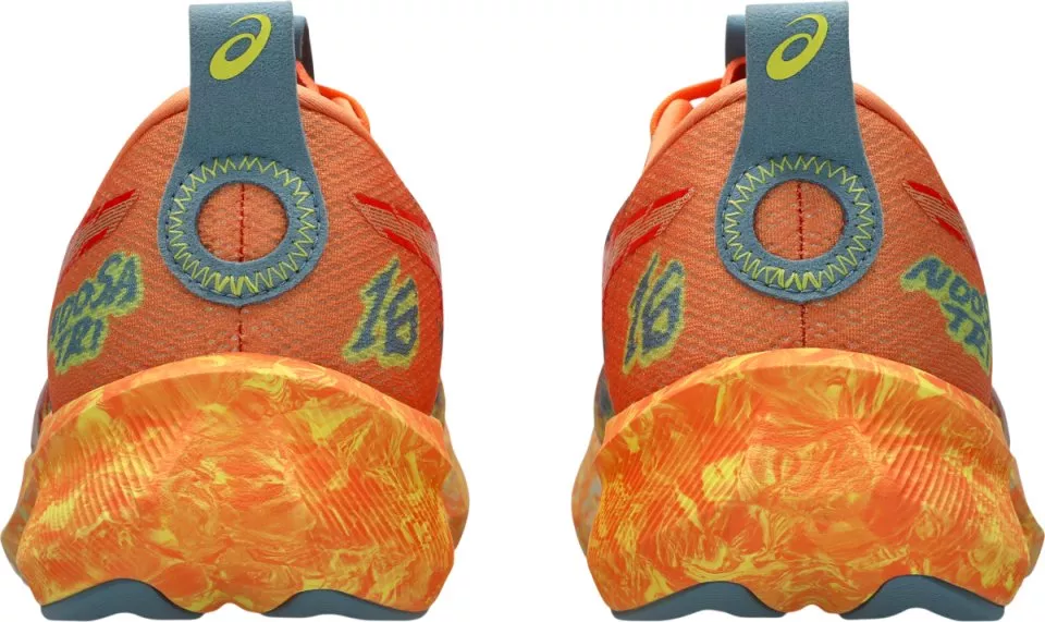 Tekaški copati ASICS NOOSA TRI 16