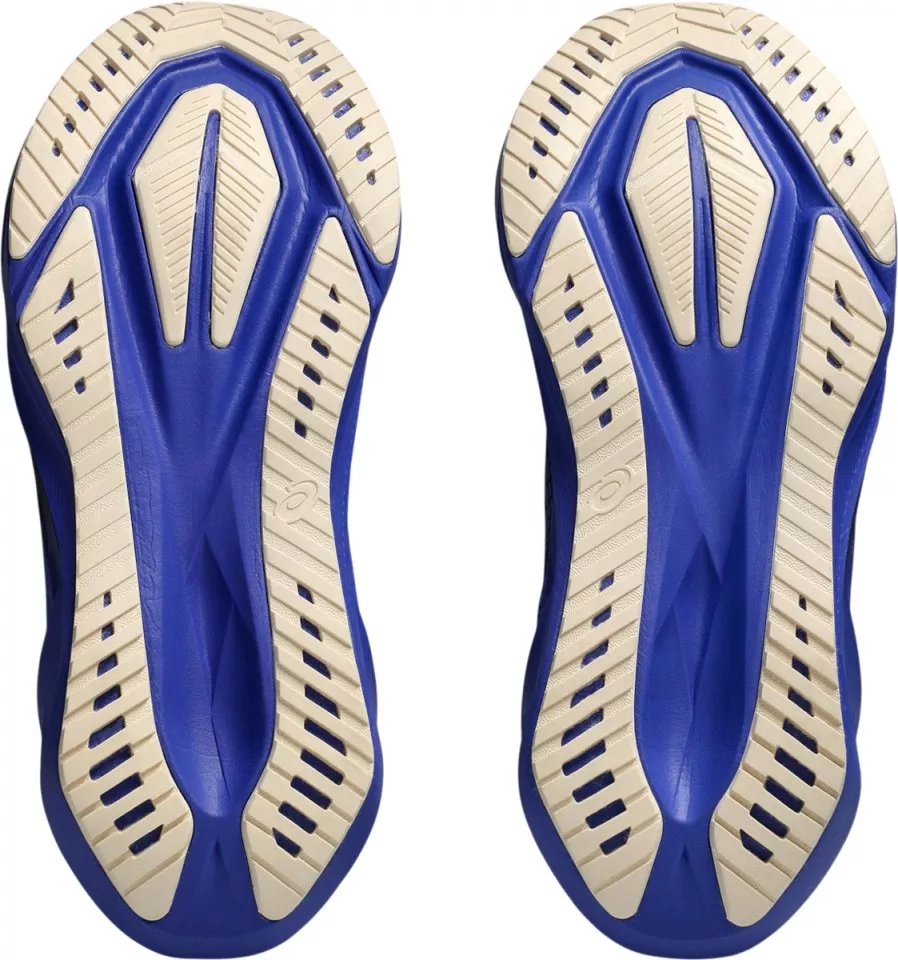 Chaussures de running ASICS NOVABLAST 5