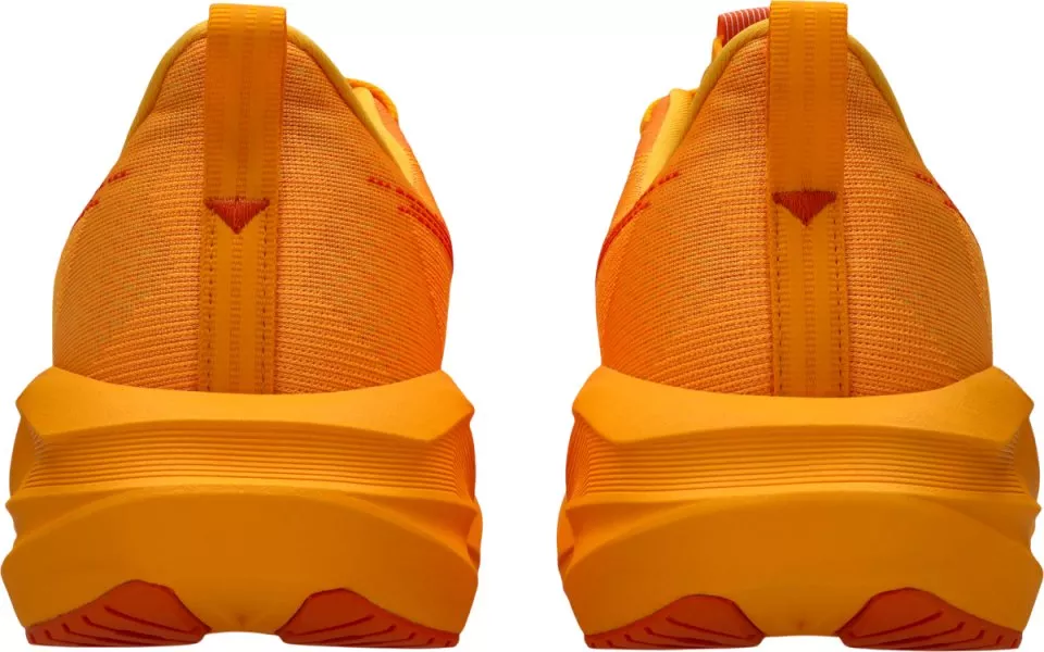 ASICS NOVABLAST 5 Futócipő