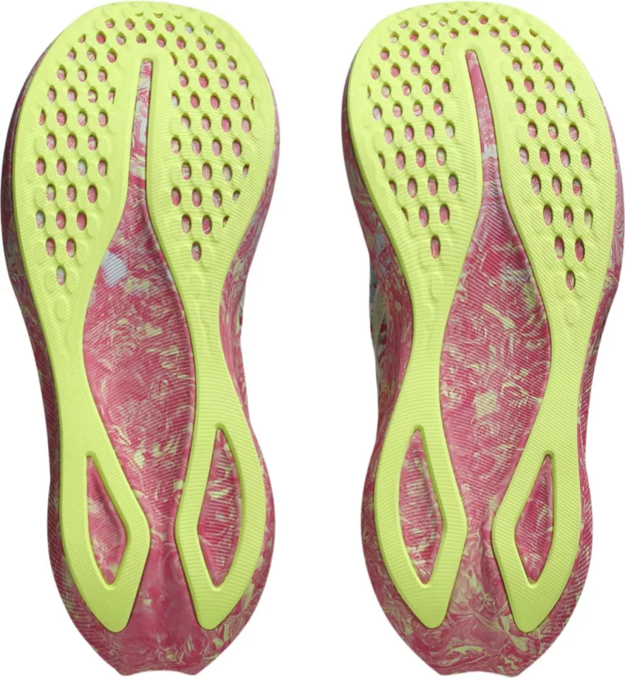 Tekaški copati ASICS NOOSA TRI 16