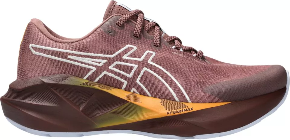 Trail copati ASICS NOVABLAST 5 TR