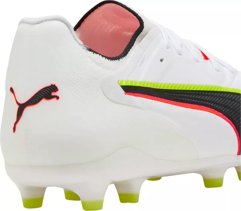 Nogometni čevlji Puma King 20 Ultimate FG/AG