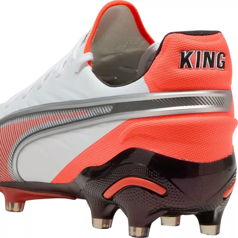 Chuteiras de futebol Puma King Ultimate FG/AG