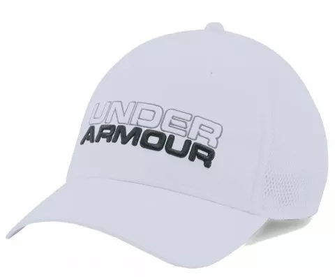 Under Armour Sports Style