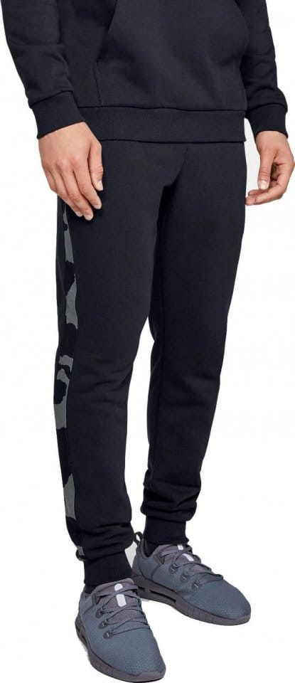 Pantaloni Under Armour RIVAL FLEECE PRINTED JOGGER