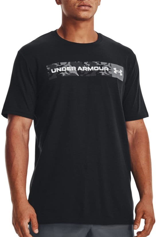 T-Shirt Under Armour UA CAMO CHEST STRIPE SS-BLK