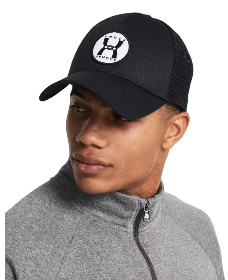 Sapca Under Armour M Blitzing Trucker