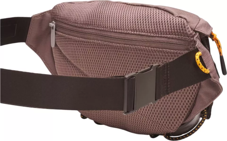 Midjeväska Under Armour UA Summit Trail Waist Bag