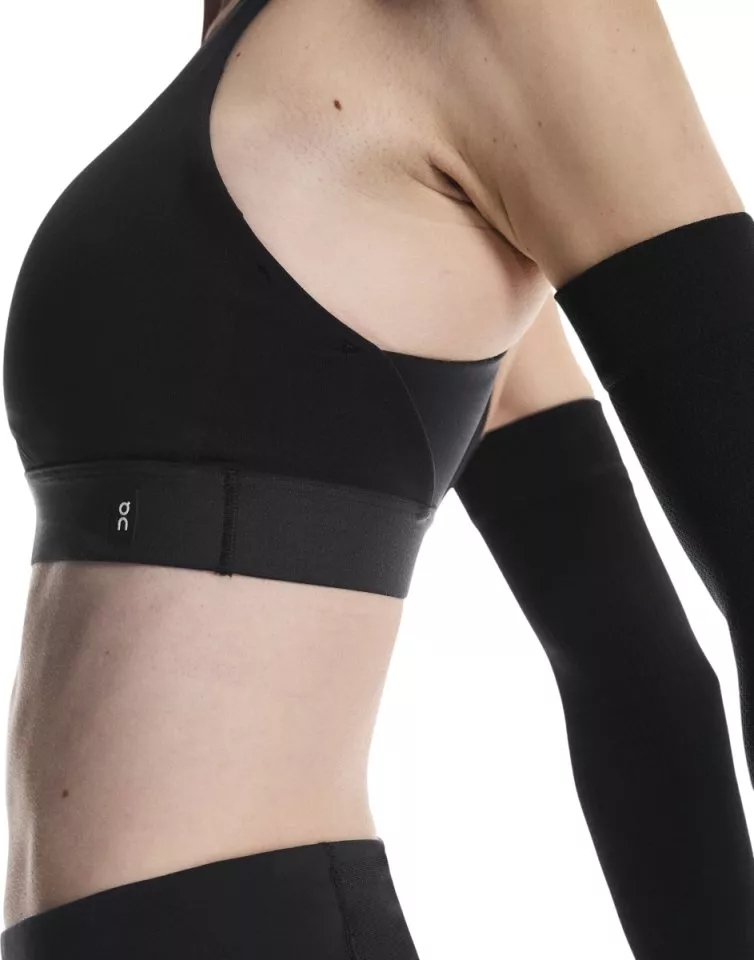 Bustiera On Running Performance Bra