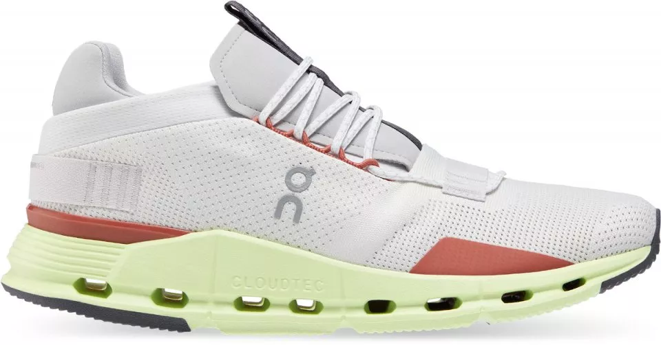 On Running Cloudnova Cipők