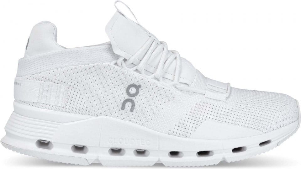 Schoenen Running ON Cloudnova