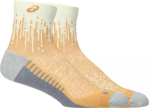 PERFORMANCE RUN SOCK QUARTER