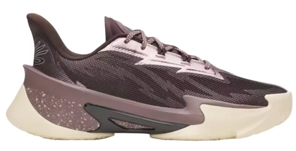 Košarkarski copati Under Armour Curry Series 7