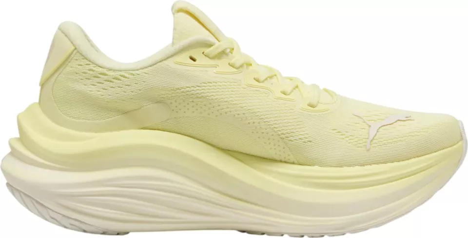 Обувки за бягане Puma MagMax Nitro