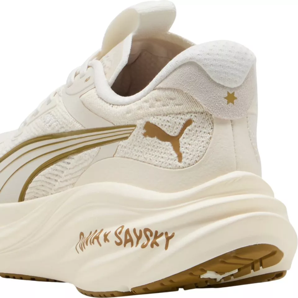 Παπούτσια για τρέξιμο Puma Magnify Nitro 3 Saysky