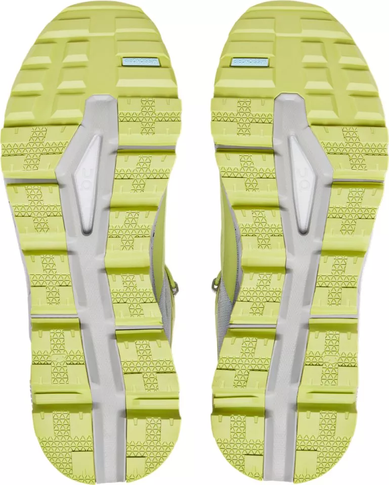 On Running Cloudtrax Waterproof Cipők