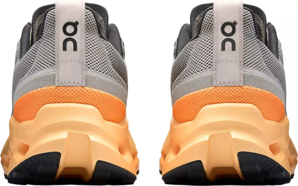 Chaussures de On Running Cloudsurfer Trail