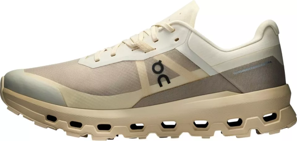 Trail shoes On Running Cloudvista 2