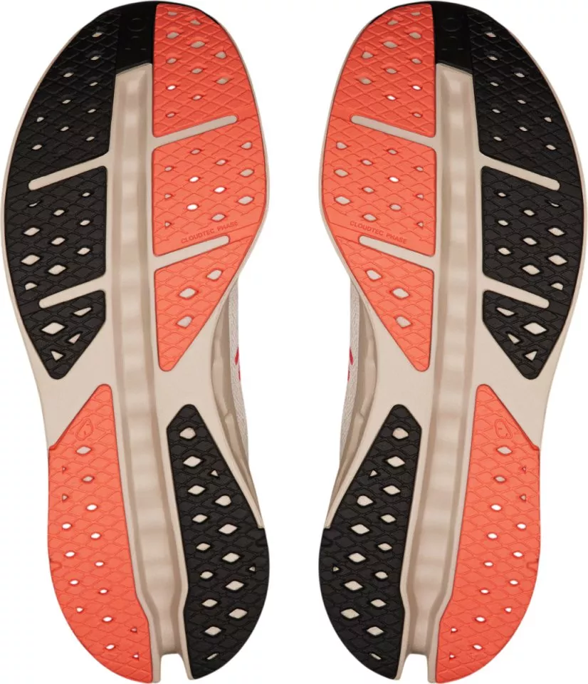 shoes On Running Cloudsurfer Max