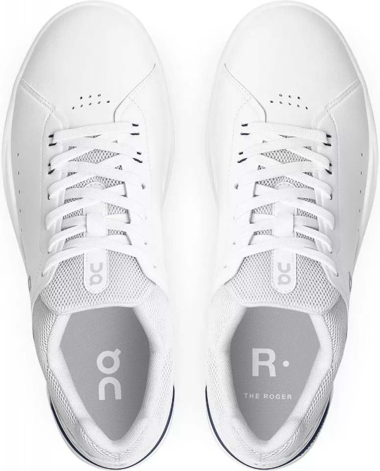 靴 On THE ROGER Advantage 27cm On The Roger Advantage sneakers for Women - White in USA