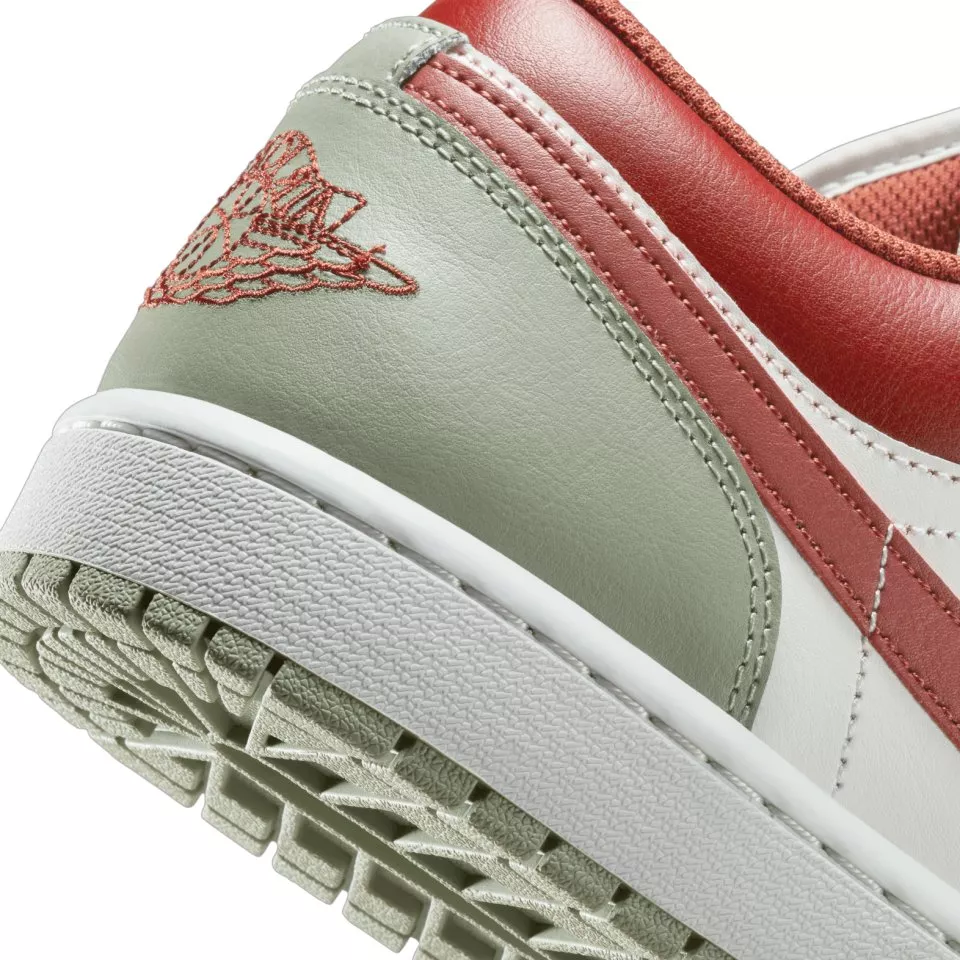 Incaltaminte Jordan Air 1 Low