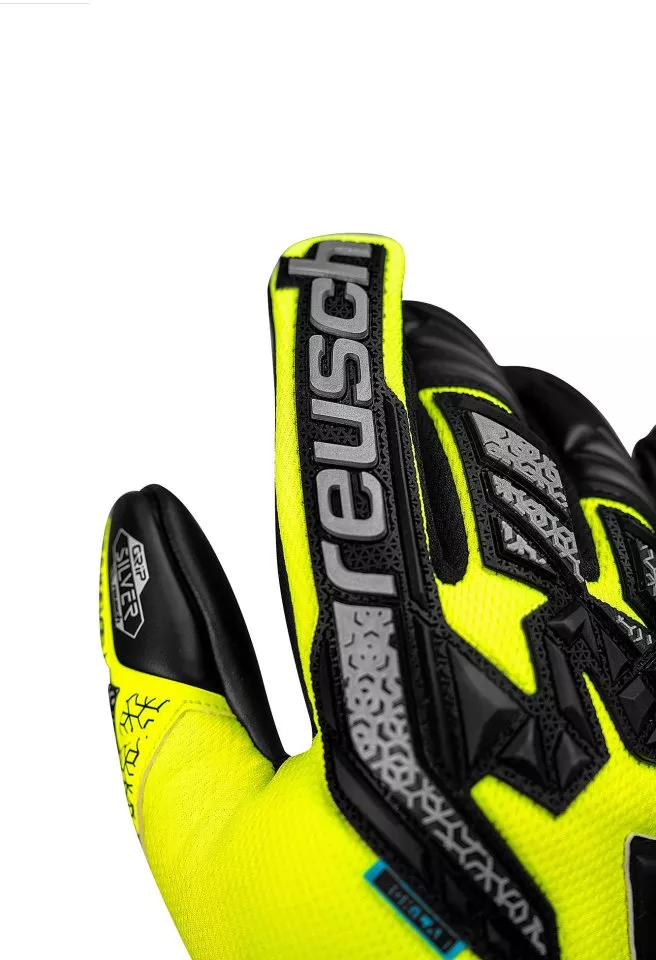 Reusch Attrakt Freegel Silver Goalkeeper Gloves Kapuskesztyű