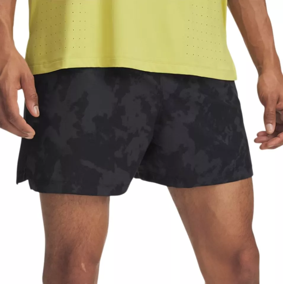 Shortsit Under Armour Launch Pro 7