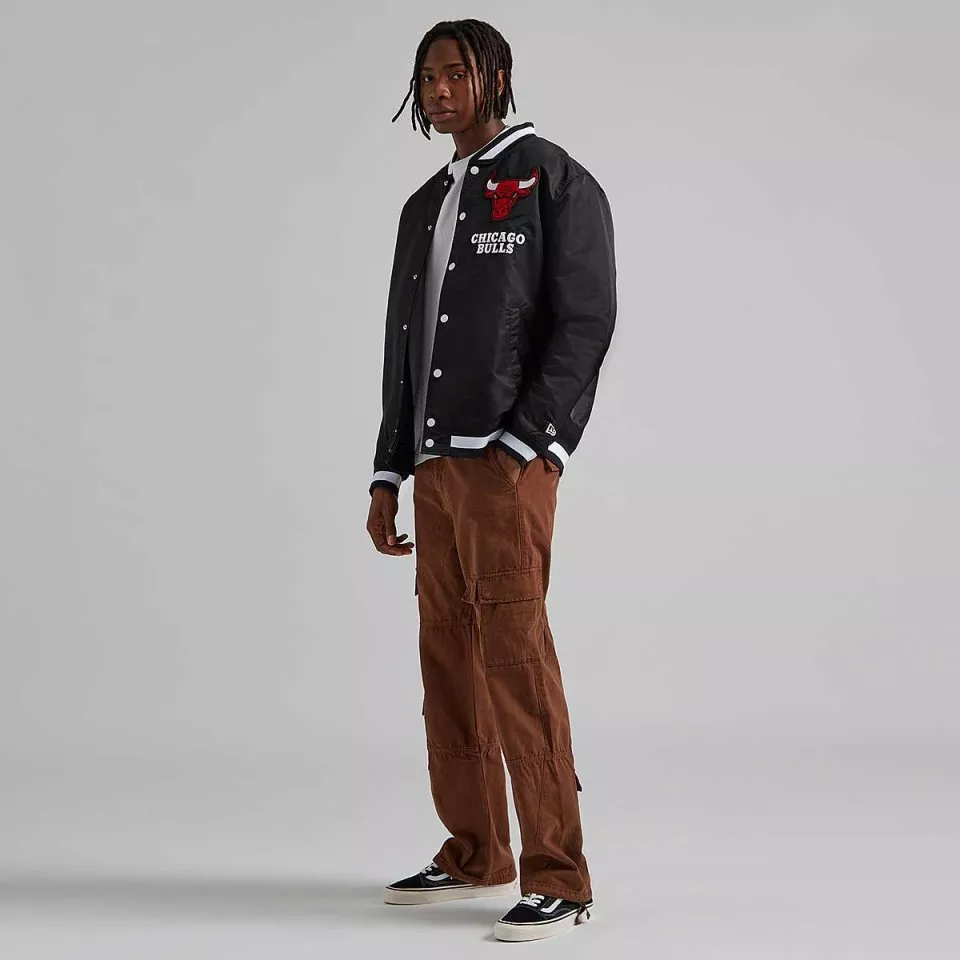 New Era Chicago Bulls Logo Varsity Jacket Dzseki