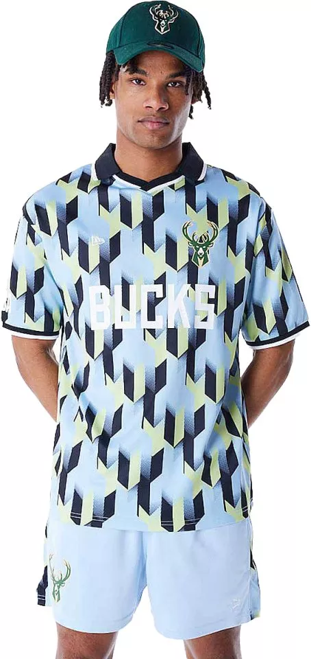 Pikétröja New Era NBA Milwaukee Bucks Soccer Jersey