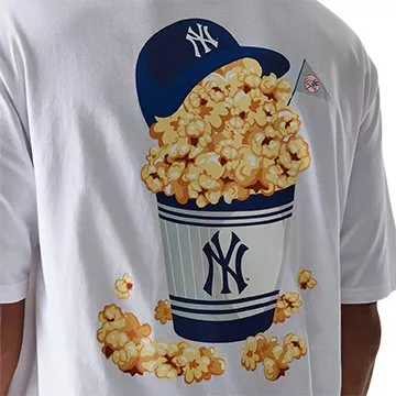 New Era MLB Food Graphic Oversized Ney York Yankees T-Shirt