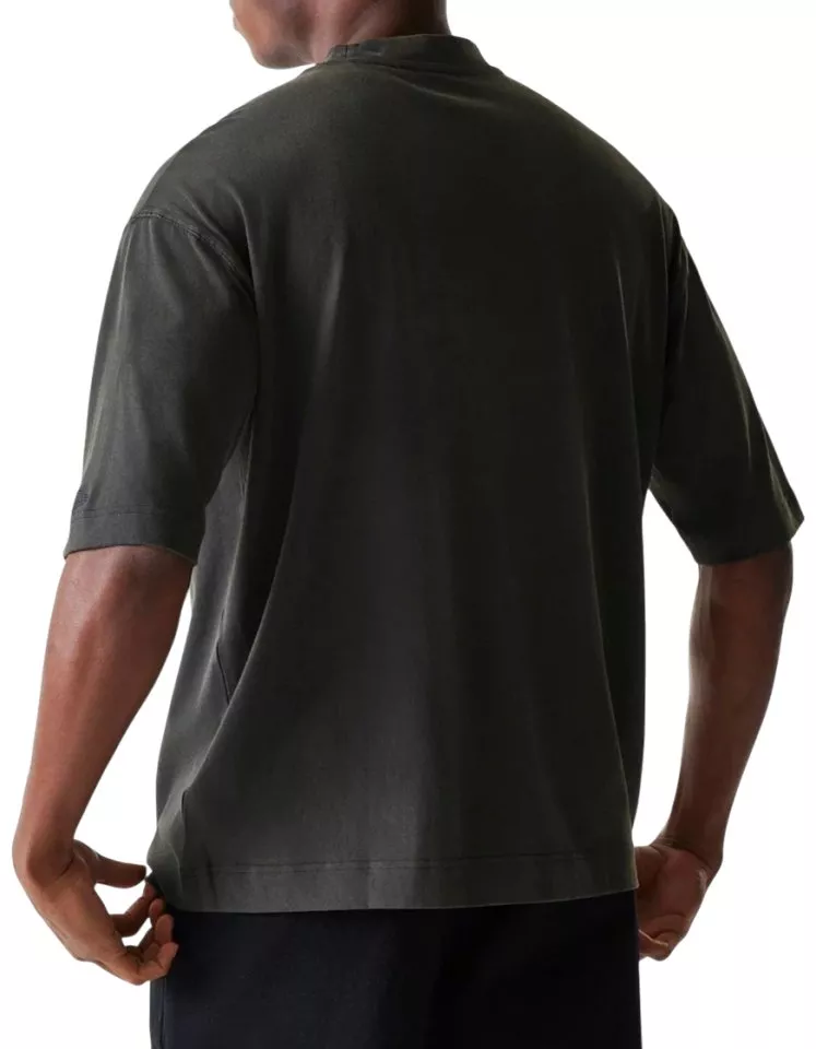 Unisex tričko New Era NBA Milwaukee Bucks Washed Graphic