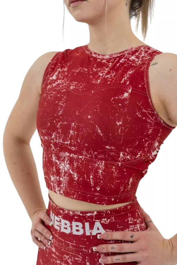 Linne Nebbia Crop Tank Top Rough Girl Red XS Fitness T-Shirt