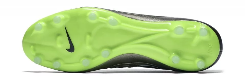 Football shoes Nike MAGISTA ORDEN FG