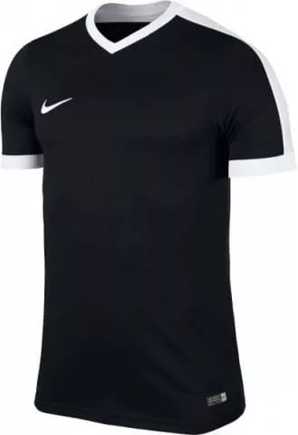 nike striker iv kids 225107 725974 01 480