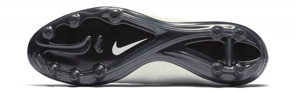 Ghete de fotbal Nike HYPERVENOM PHANTOM II LTHR FG