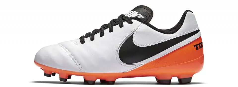 Football shoes Nike JR TIEMPO LEGEND VI FG 11teamsports.ie