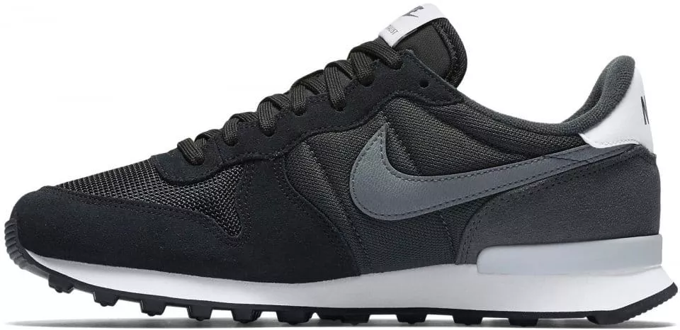 Shoes like nike internationalist sales