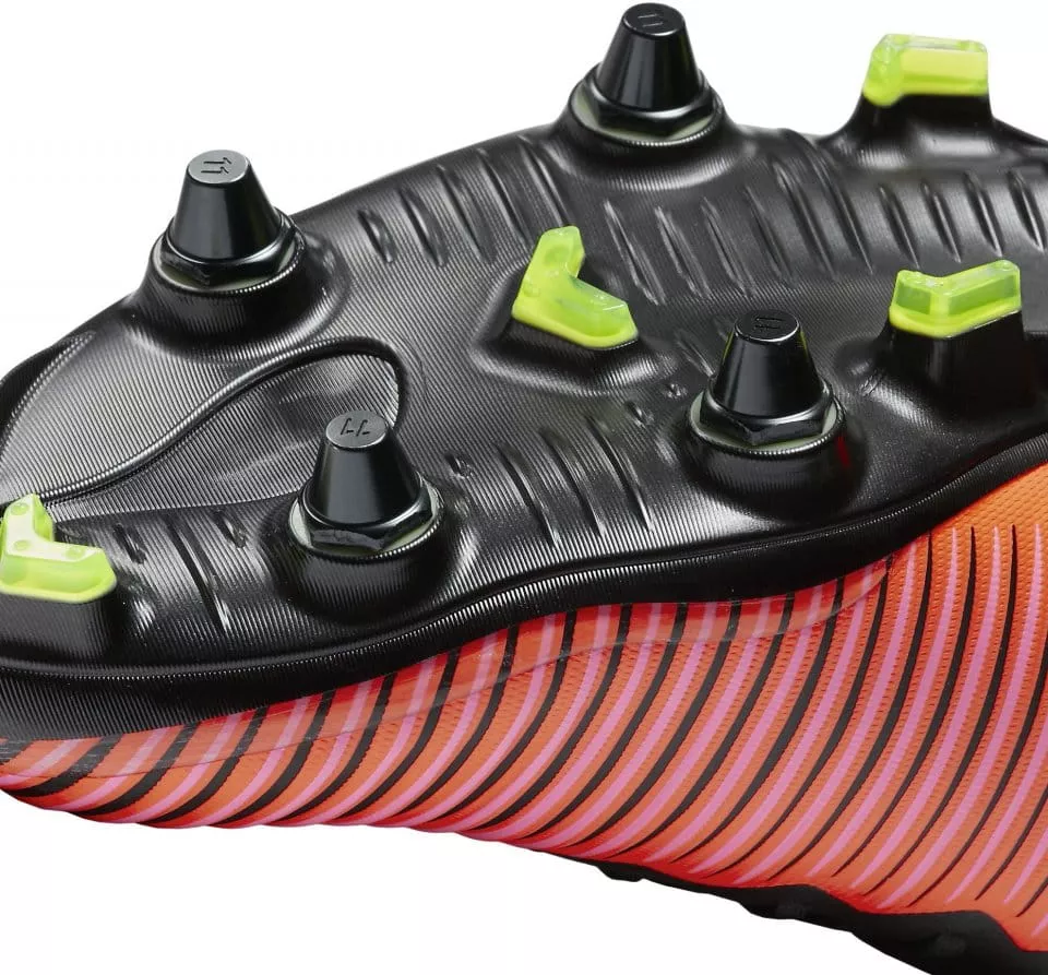 Football shoes Nike MERCURIAL VAPOR XI SG-PRO