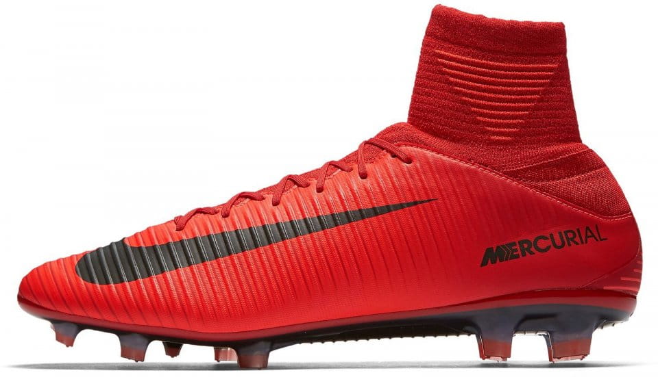 Football shoes Nike MERCURIAL VELOCE III DF FG