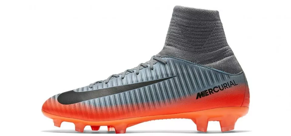 Football shoes Nike JR MERCURIAL SUPERFLY V CR7 FG 11teamsports.ie