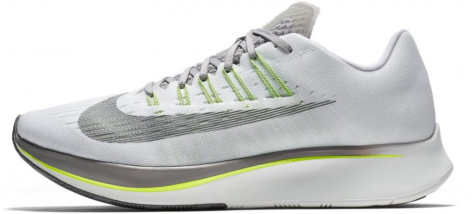 Running shoes Nike ZOOM FLY - Top4Running.com